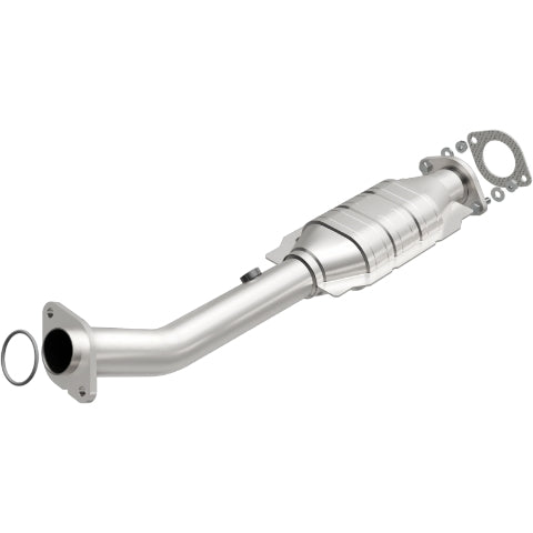 MagnaFlow direct-fit catalytic converter fits 2004-2015 Nissan Titan, 2005-2015 Nissan Armada, and more, this and 07 Titan 5.6L driver side rr 5.6L driver side stainless steel CARB