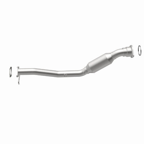 MagnaFlow direct-fit catalytic converter fits 2004-2008 Pontiac Grand Prix, 2005-2009 Buick LaCrosse, and additional vehicles. Avoid potential exhaust leaks by using the included g