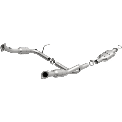 MagnaFlow direct-fit catalytic converter for 2002-2005 Ford stainless steel CARB compliant 49404