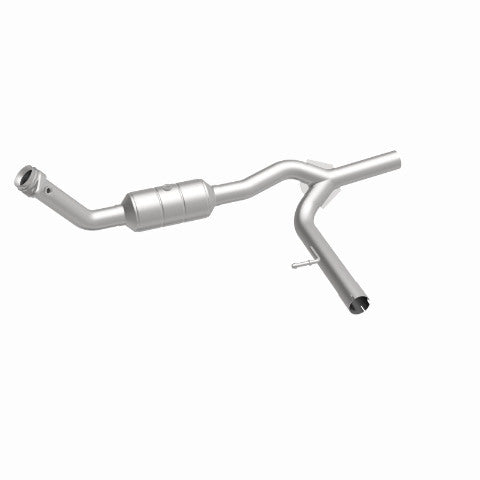 MagnaFlow direct-fit catalytic converter for 2004-2008 Ford F-150 stainless steel CARB compliant OBDII 49410