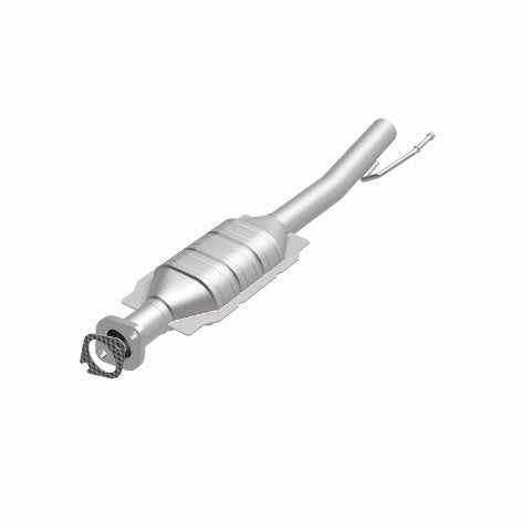 MagnaFlow direct-fit catalytic converter for 2001-2004 Ford 3.0L stainless steel CARB compliant OBDII 49419
