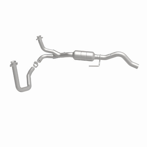 MagnaFlow direct-fit catalytic converter fits 2000 Dodge Durango 5.2L and 2000-2003 Dodge Durango 5.9L stainless steel CARB compliant OBDII 49473