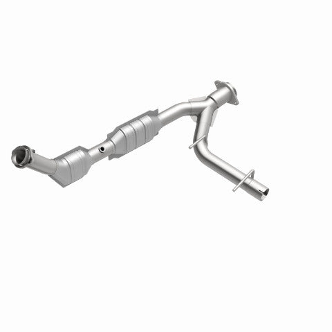 MagnaFlow direct-fit catalytic converter fits 2003-2004 Ford Expedition 4.6L and 2003-2004 Exped 4.6L passenger side 4.6L passenger side stainless steel CARB compliant OBDII 49607