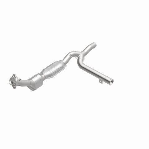 MagnaFlow direct-fit catalytic converter for 2001-2003 Ford F-150 passenger side 5.4 inch inlet/outlet stainless steel CARB compliant OBDII 49622