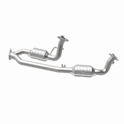 MagnaFlow direct-fit catalytic converter fits 2001-2003 Ford Windstar 3.8L and 2001-2003 Windstar 3.8 3.8 inch inlet/outlet stainless steel CARB compliant OBDII 49624