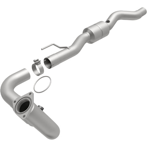 MagnaFlow direct-fit catalytic converter fits 2001-2003 Chevrolet Suburban 2500, 2002-2003 Chevrolet Avalanche 2500, and additional vehicles and 2002-2003 Avalanche 8.1 driver side