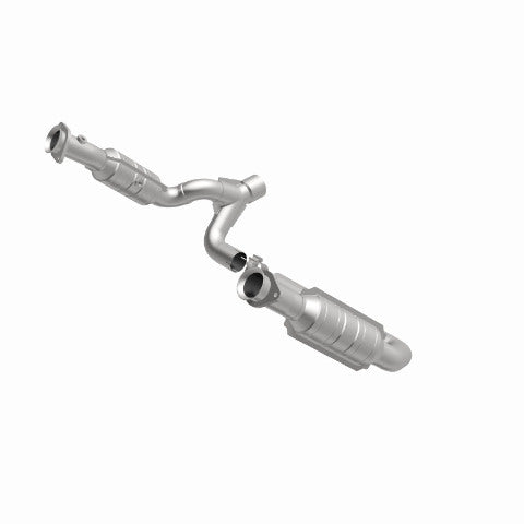 MagnaFlow direct-fit catalytic converter fits 2011-2013 Ram 1500 and 2009-2010 Dodge Ram 1500. Hardware is included to eliminate the hassle of working with corroded factory parts.