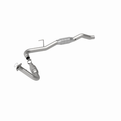 MagnaFlow direct-fit catalytic converter for 2001-2006 Chevy Silverado 1500 driver side stainless steel CARB compliant 49667