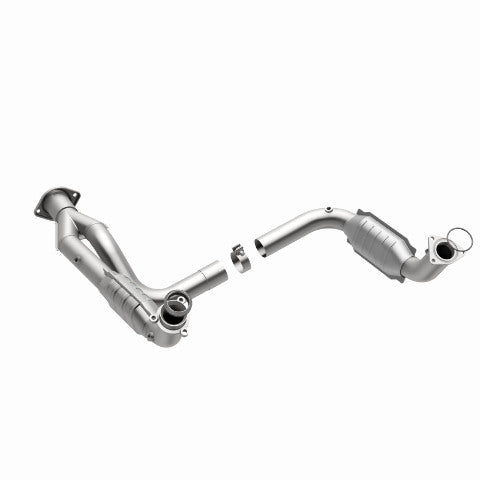 MagnaFlow direct-fit catalytic converter fits 2007-2009 Hum H2 6.0/6.2 stainless steel CARB compliant 49679