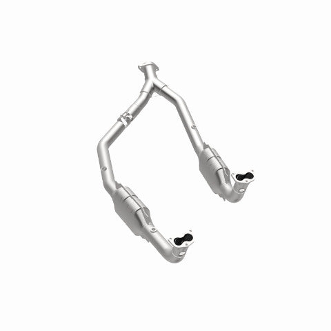 MagnaFlow direct-fit catalytic converter fits 1999-2002 Land Rover Discovery 4.0L and 2003-2004 Land Rover Discovery 4.6L stainless steel CARB compliant OBDII 49720