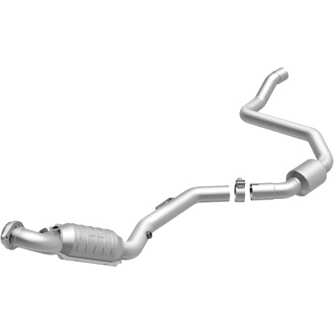 MagnaFlow direct-fit catalytic converter for 2000-2003 Mercedes-Benz driver side stainless steel CARB compliant 49863