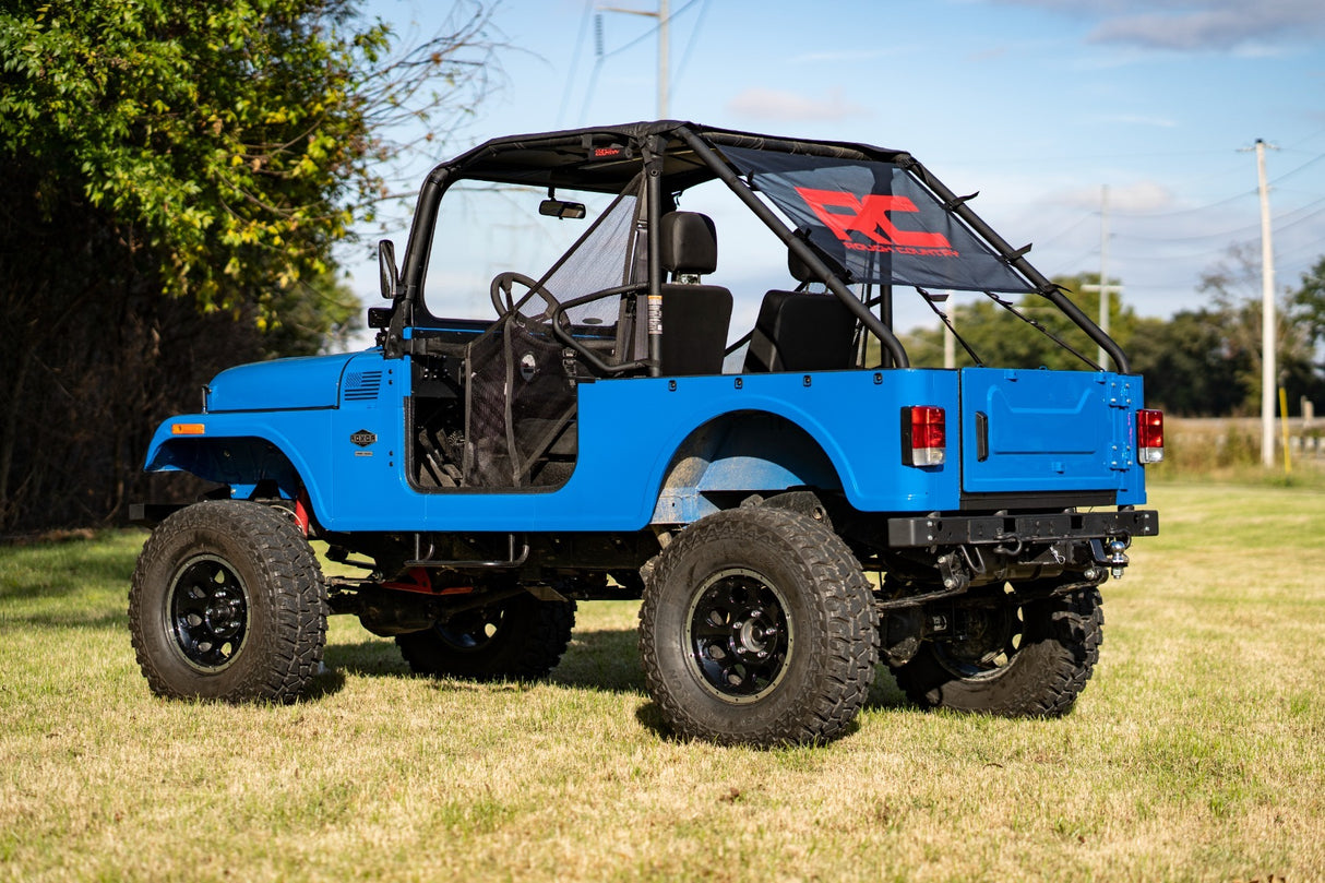 Lift kit by Rough Country
