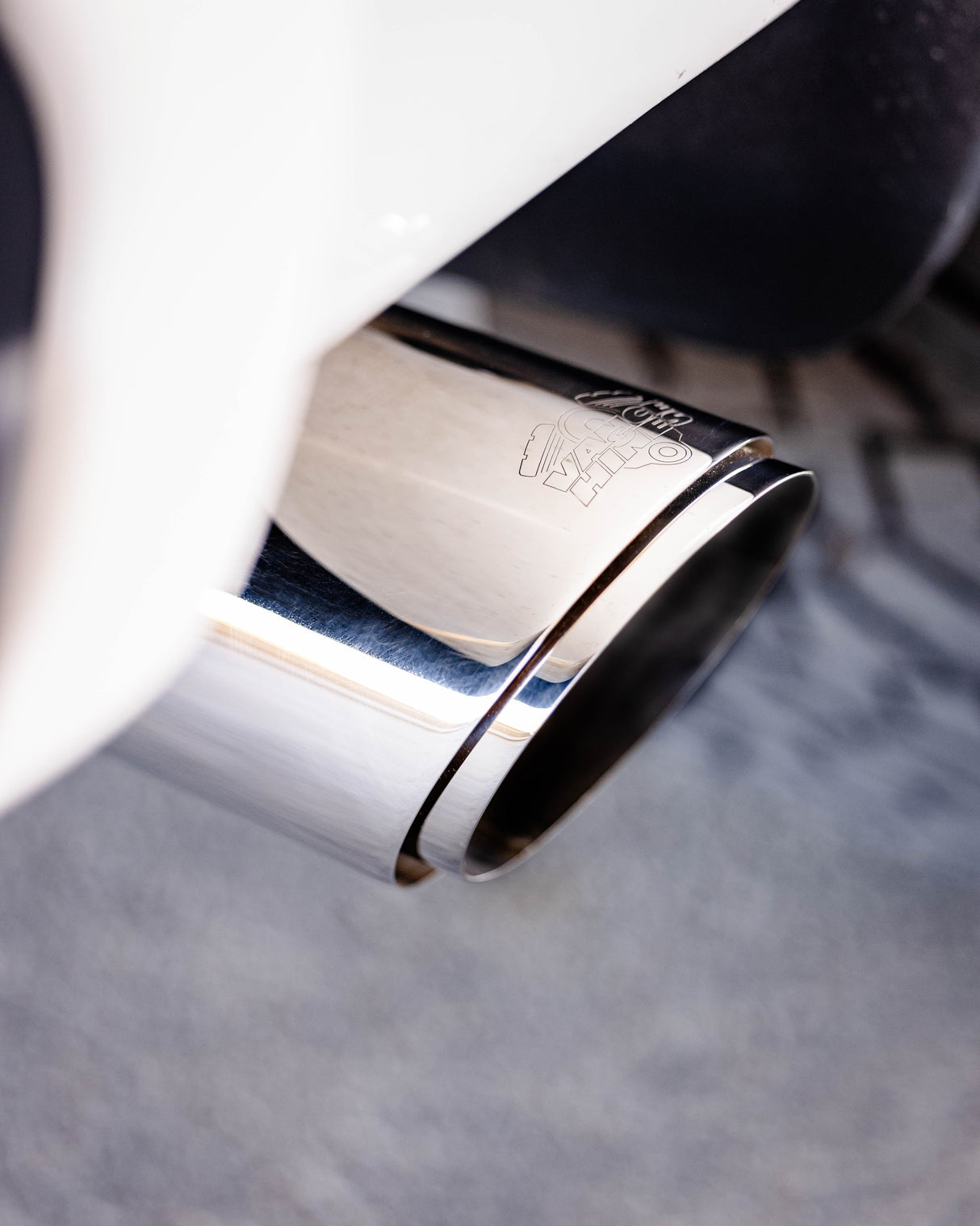 5 x 6.5 x 16 Polished Twin Slash Universal Exhaust Tip 26914