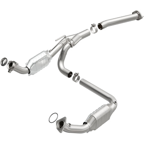 MagnaFlow direct-fit catalytic converter for 2003-2006 Chevy stainless steel CARB compliant 51092