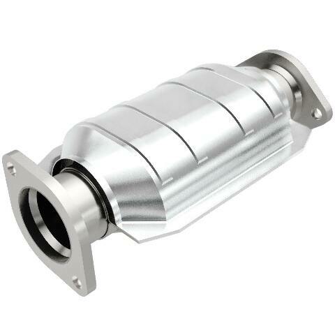 MagnaFlow direct-fit catalytic converter for 2002-2004 Infiniti 3.5L stainless steel CARB compliant OBDII 51108