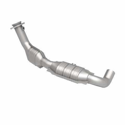 MagnaFlow direct-fit catalytic converter fits 01 Ford Trucks 4.6L stainless steel CARB compliant OBDII 51171