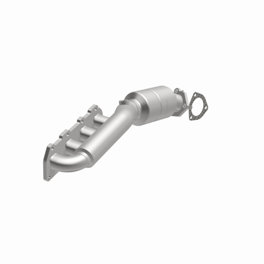 MagnaFlow direct-fit catalytic converter for 2002-2004 VW Passat 4.0L stainless steel CARB compliant OBDII 51197