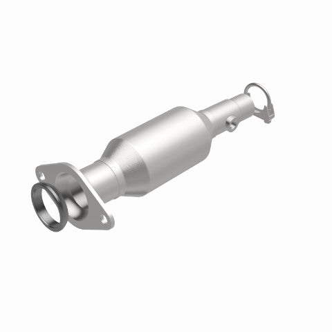 MagnaFlow direct-fit catalytic converter for 2001-2003 Toyota 1.5L stainless steel CARB compliant 51247