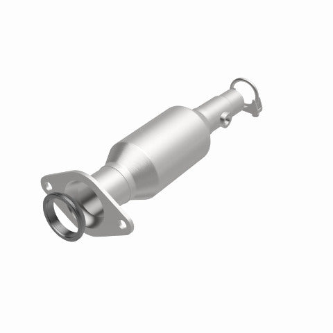 MagnaFlow direct-fit catalytic converter for 2001-2003 Toyota 1.5L stainless steel CARB compliant 51247