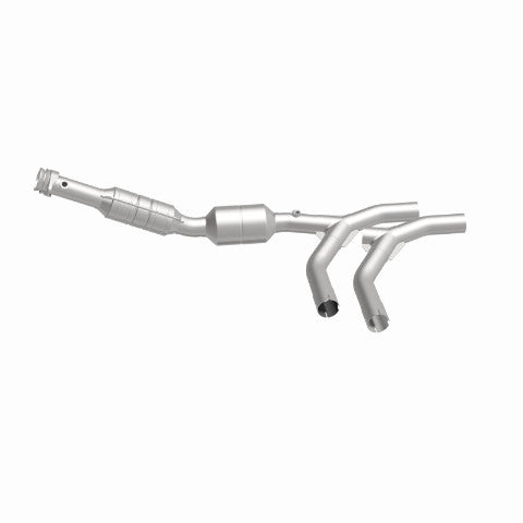 MagnaFlow direct-fit catalytic converter for 2005-2007 Ford 4.6L passenger side stainless steel CARB compliant OBDII 51310