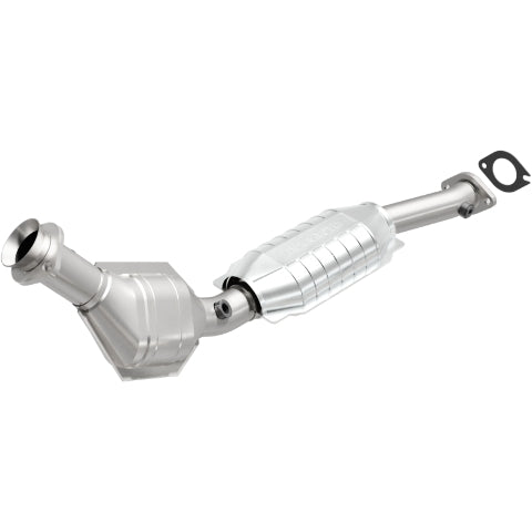 MagnaFlow direct-fit catalytic converter fits 1995-2002 Mercury Grand Marquis, Lincoln Town Car, and additional vehicles and 1996-2000 Crown Vic 4.6L stainless steel CARB compliant
