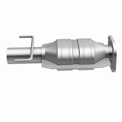 MagnaFlow direct-fit catalytic converter fits 1995-2002 Lincoln Continental 4.6L and 1995-2002 Lincoln Continental stainless steel CARB compliant OBDII 51371