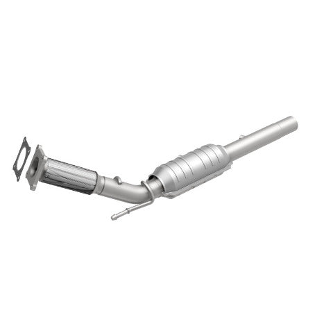 MagnaFlow direct-fit catalytic converter for 2006-2010 VW 2.5L stainless steel CARB compliant OBDII 51377