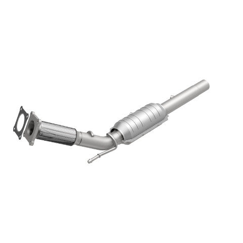 MagnaFlow direct-fit catalytic converter for 2006-2010 VW 2.5L stainless steel CARB compliant OBDII 51377