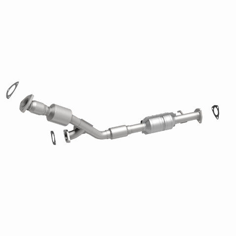 MagnaFlow direct-fit catalytic converter fits 2002-2003 Saturn Vue 3.0L rr 3.0L stainless steel CARB compliant OBDII 51391