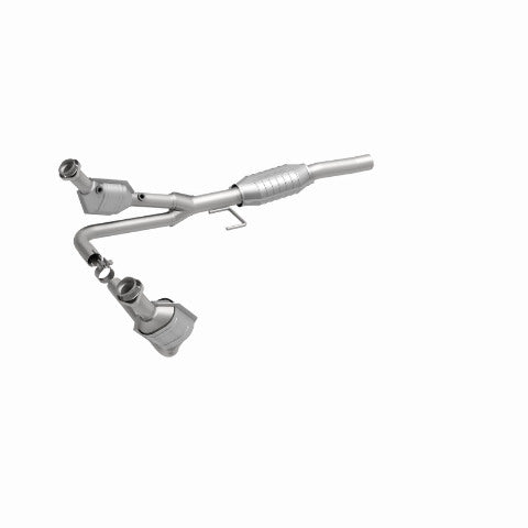 MagnaFlow direct-fit catalytic converter fits 2000-2003 Dodge Dakota 3.9L and 00 Dodge Dakota 3.9L 2wd 3.9L stainless steel CARB compliant OBDII 51392