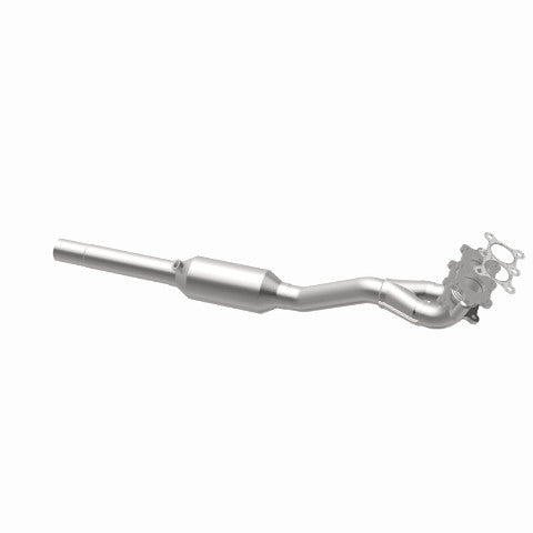 MagnaFlow direct-fit catalytic converter for 1998-2003 VW 2.0L stainless steel CARB compliant OBDII 51393
