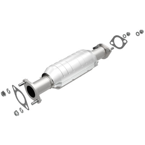 MagnaFlow direct-fit catalytic converter fits 2003-2006 Outlander 2.4L stainless steel CARB compliant OBDII 51407