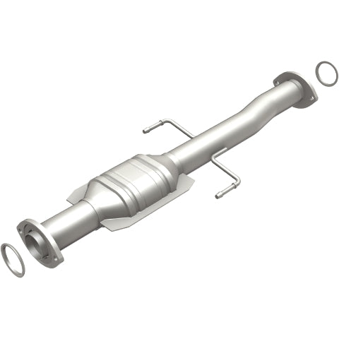 MagnaFlow direct-fit catalytic converter for 1999-2004 Toyota Tacoma 2.4L stainless steel CARB compliant OBDII 51453