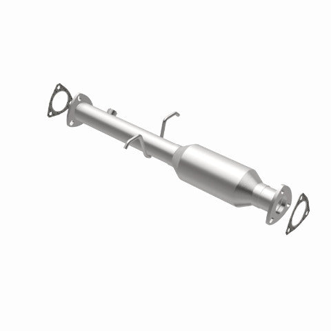 MagnaFlow direct-fit catalytic converter fits 1996-2003 Chevrolet S10 and GMC Sonoma and 1996-2000 GM S-10/Sonoma/Homb stainless steel CARB compliant 51463
