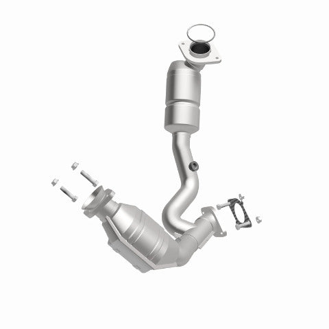 MagnaFlow direct-fit catalytic converter for 2000-2003 Ford 3.0L stainless steel CARB compliant OBDII 51466