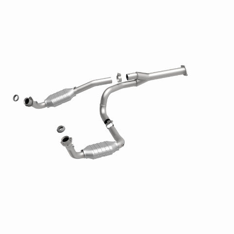 MagnaFlow direct-fit catalytic converter fits 2000-2002 Chevrolet Express 1500 4.3L and 2000-2002 GMC Savana 1500 4.3L stainless steel CARB compliant OBDII 51510