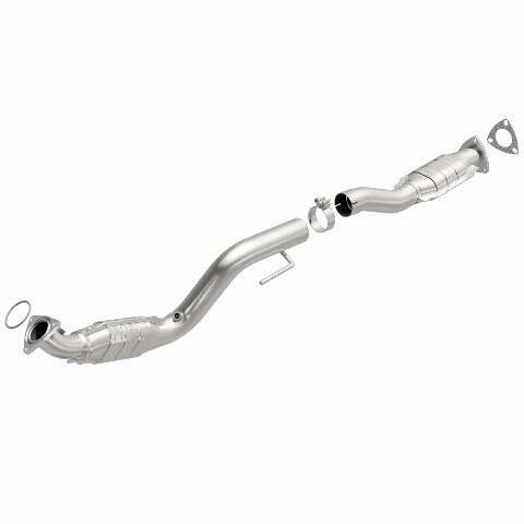 MagnaFlow direct-fit catalytic converter fits 2003-2007 Chevrolet Express 3500, Chevrolet Express 2500, and additional vehicles and 2003-2005 Express 2500 4.8L passenger side 4.8L