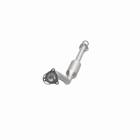 MagnaFlow direct-fit catalytic converter fits 1999-2001 Pontiac Grand Am, Oldsmobile Alero, and additional vehicles. Avoid potential exhaust leaks by using the included gaskets to
