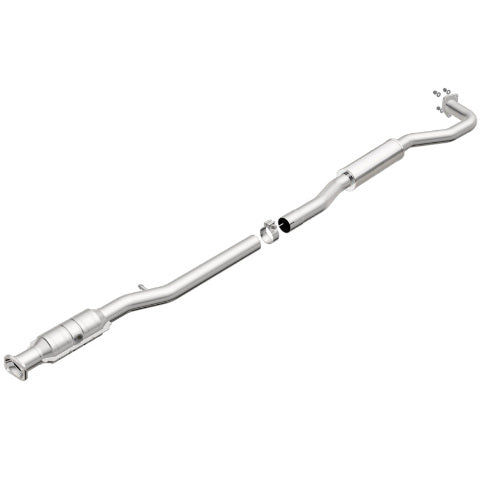 MagnaFlow direct-fit catalytic converter fits 2007-2009 Mitsu Outlander 3.0L stainless steel CARB compliant OBDII 51539