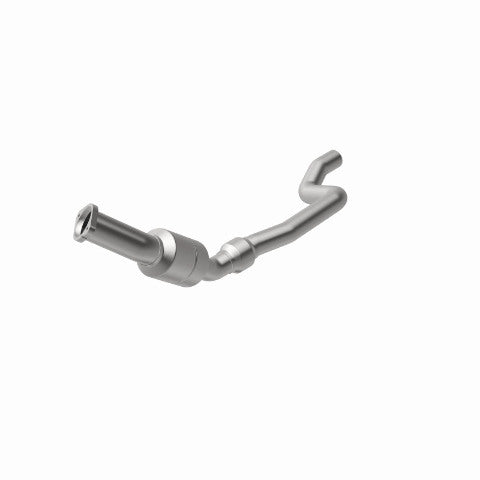 MagnaFlow direct-fit catalytic converter fits 2008 Chrysler 300C 5.7L driver side 5.7L driver side stainless steel CARB compliant OBDII 51584