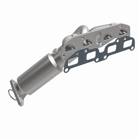 MagnaFlow direct-fit catalytic converter for 2005-2019 Nissan Frontier stainless steel CARB compliant OBDII 51596