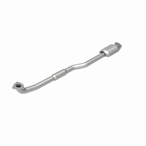 MagnaFlow direct-fit catalytic converter fits 1999-2002 Daewoo Leganza 2.2L stainless steel CARB compliant OBDII 51619