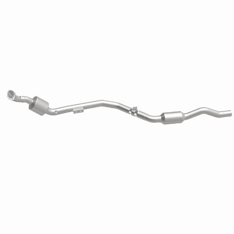 MagnaFlow direct-fit catalytic converter for 2006-2009 Mercedes 3.5L stainless steel CARB compliant 51645