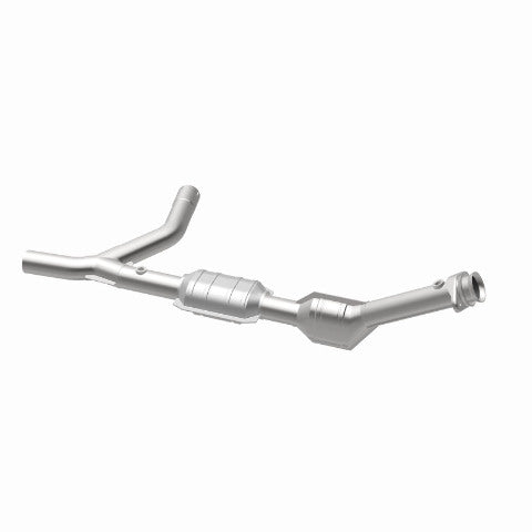 00-04 Ford E150 4.6L P/S Direct-Fit Catalytic Converter 51692 Magnaflow