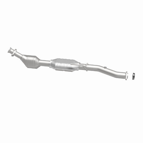 MagnaFlow direct-fit catalytic converter fits 1998-2001 Ford Ranger 2.5L and 1998-2001 Mazda B2500 2.5L stainless steel CARB compliant OBDII 51733