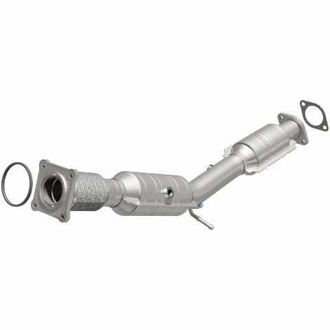 MagnaFlow direct-fit catalytic converter fits 2004-2010 Volvo S40 and 2005-2010 Volvo V50. Avoid potential exhaust leaks by using the included gaskets to get a proper seal and 2005