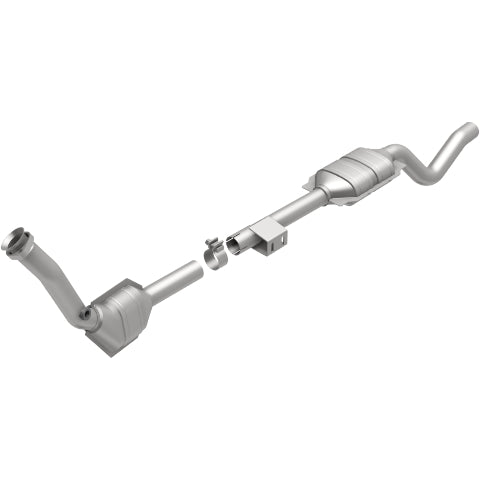 MagnaFlow direct-fit catalytic converter fits 2003 Mercedes-Benz ML320 3.2L and 2003 Mercedes ML320 3.2L stainless steel CARB compliant OBDII 51847