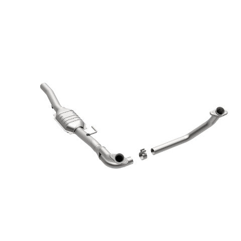 MagnaFlow direct-fit catalytic converter for 2000-2003 Dodge 3.9 inch inlet/outlet stainless steel CARB compliant OBDII 51874