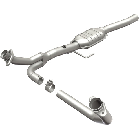 MagnaFlow direct-fit catalytic converter for 2000-2003 Dodge 3.9 inch inlet/outlet stainless steel CARB compliant OBDII 51874