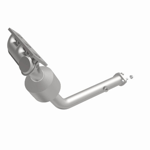MagnaFlow direct-fit catalytic converter fits 2002-2003 Freelander 2.5L stainless steel CARB compliant OBDII 51883